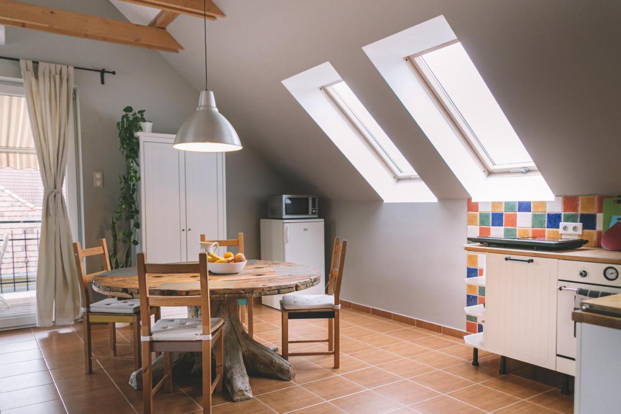 Pannonia Apartment Göd Eksteriør bilde